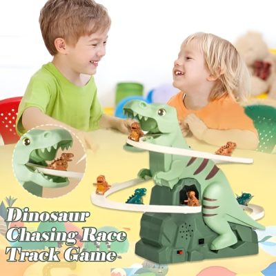 Plezalnik po stopnicah z dinozavrom | DINOCLIMBER
